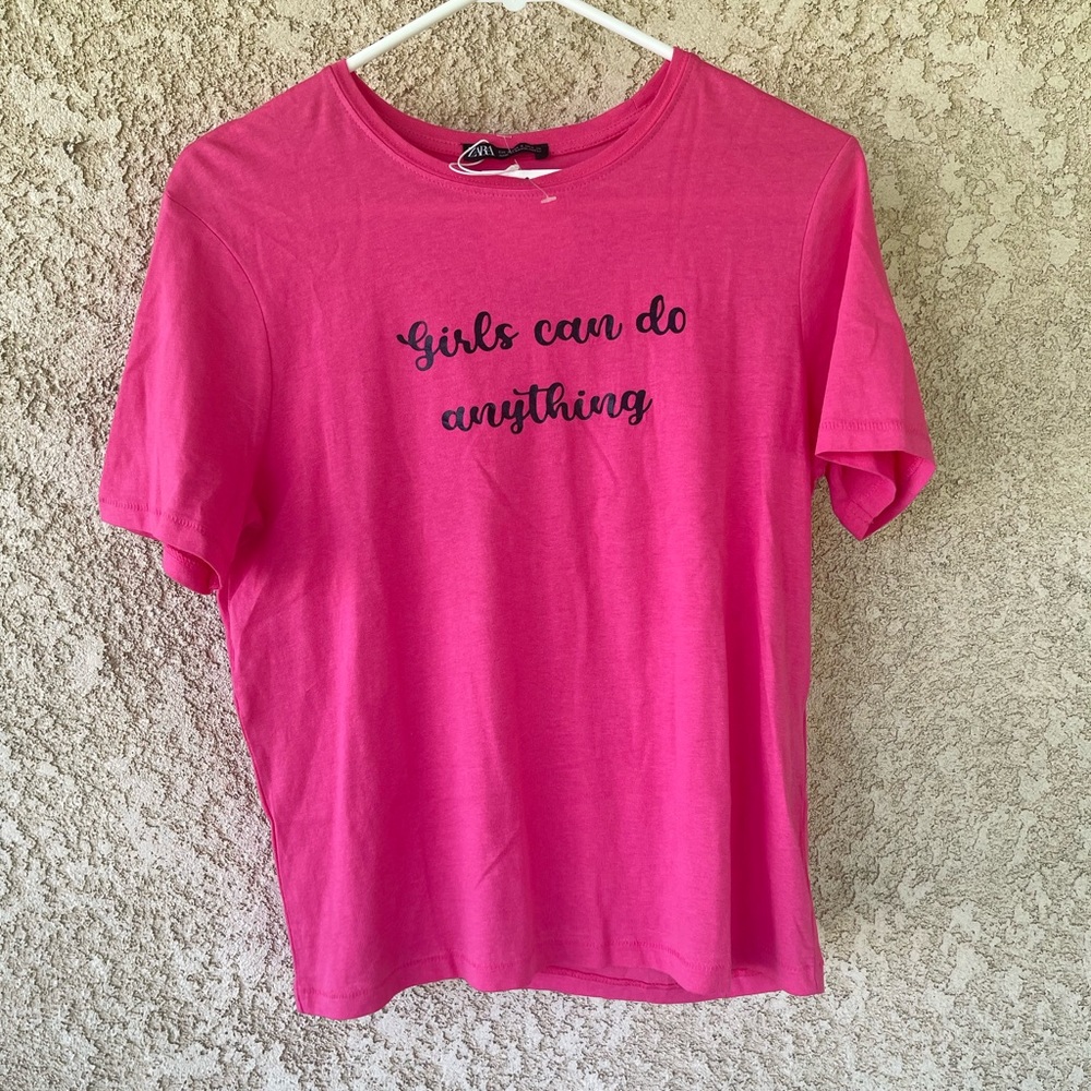 NWT ZARA Women’s T-shirt